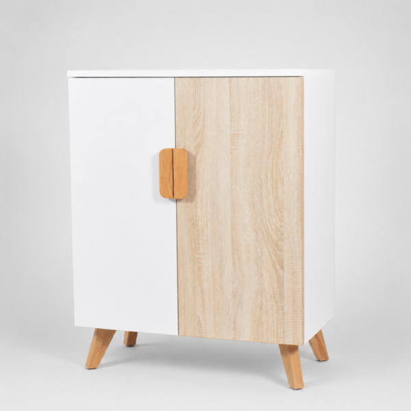 Meuble de rangement style scandinave avec portes blanc et chêne clair, poignées et pieds en bois massif.