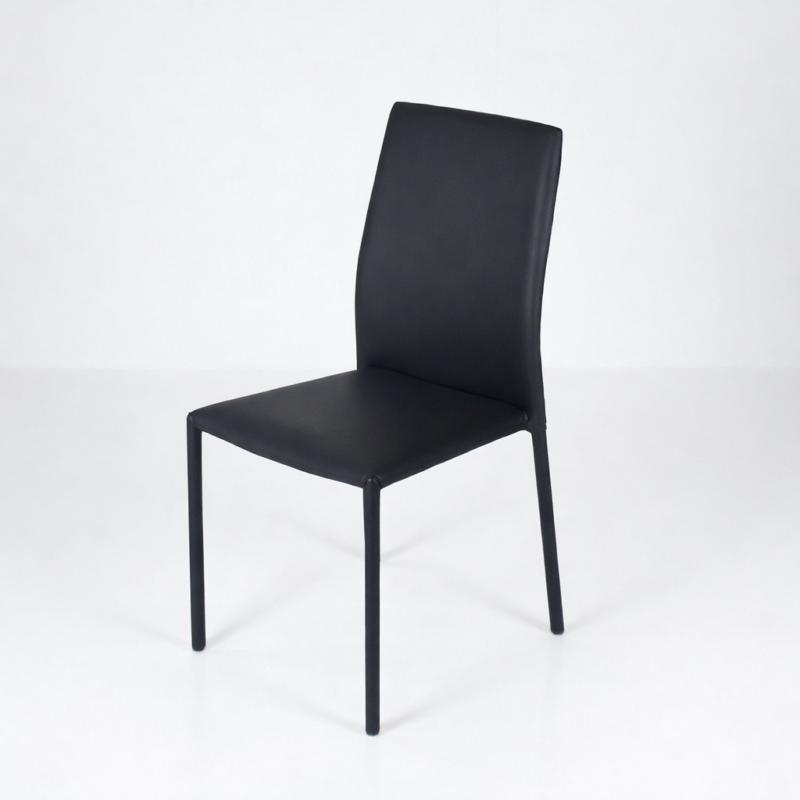 Chaise moderne noire en simili cuir avec structure élégante, idéale pour salle à manger ou bureau