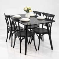 Salle à manger 4 places avec table effet marbre noir et chaises noires