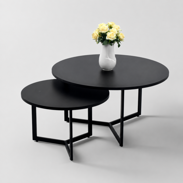 Ensemble de deux tables basses gigognes rondes noires avec structure métallique, style moderne et minimaliste, idéal pour salon contemporain en Tunisie.